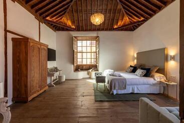 호텔 Emblemático La Casa De La Camelia