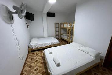 בית מלון כפרי Mihahi Beach