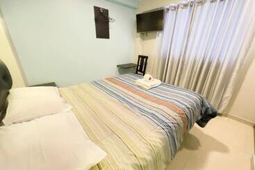 ホテル Quechuas Peru