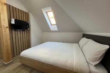 هتل آپارتمان Zlatni Odmor