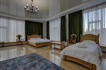 هتل Mountain View Hot Spring Resort