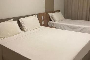 هتل Resort Praias Do Lago Park