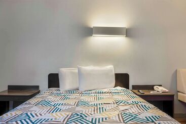 فندق Studio 6 Suites Texas City I 45