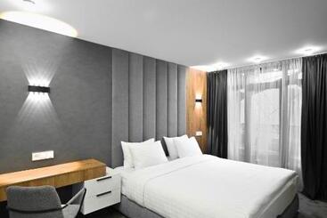 London Hotel Yerevan