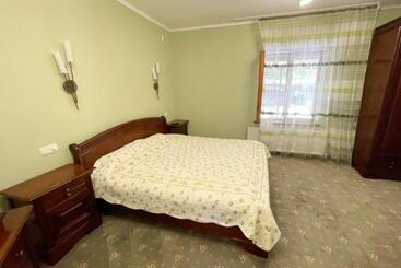 پانسیون квартира на земле