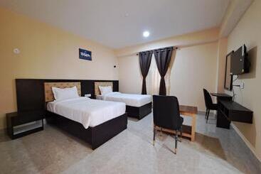 ベッドアンドブレックファースト Snow White Retreat Hotel And Restaurant