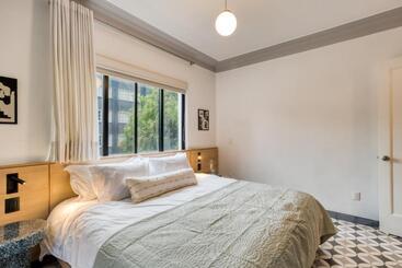 Апарт-отель Dinamarca By Mr.w