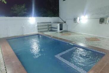 בית מלון כפרי Greenday Residency