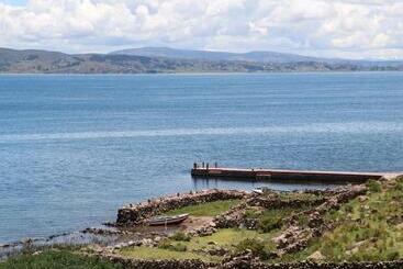 ベッドアンドブレックファースト Blue Sky Amantani Lodge