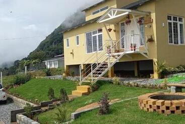 Bed and Breakfast Eden Cottage