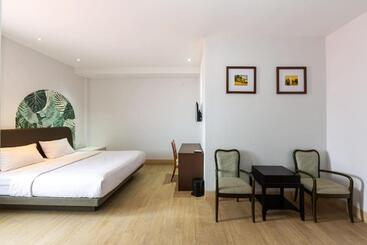 호텔 Cove Matahari Senja