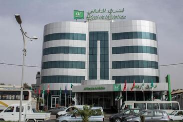 هتل De La Vallée