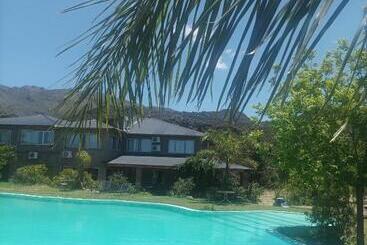 ホテル Posada El Antiguo Refugio