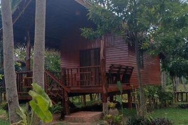 Kohjum Freeda Resort