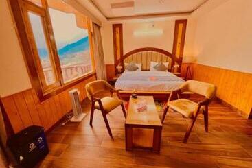 Lee Green Best Family Hotel In Darjeeling