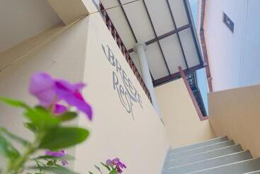 بنسيون Breeze Rest