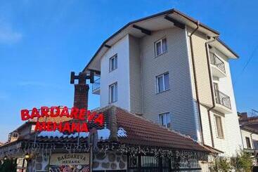 Пансион Cтаи за гости бърдареви