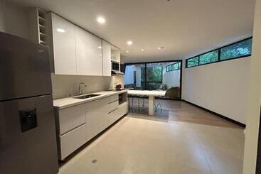 Suite Presidencial En Hotel Próximo Al Aeropuerto