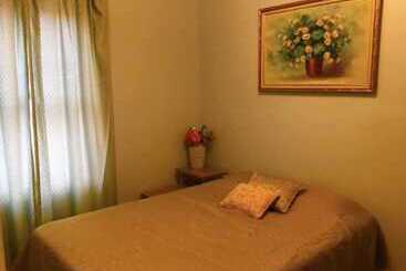 Отель American Oak Resort