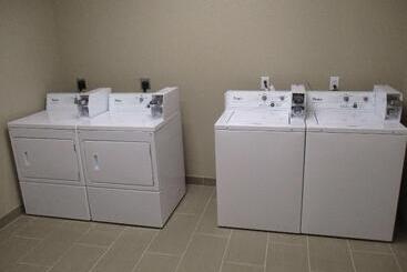 Отель Best Western Plus Galveston Suites