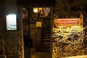 בית מלון כפרי Kyrenia Palace Boutique
