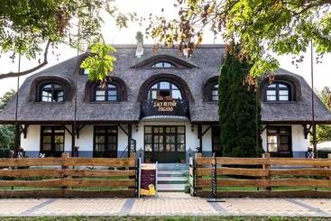 בית מלון כפרי Gasthof Laci Betyár