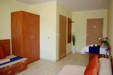 هتل Lago Apartamenty I Pokoje