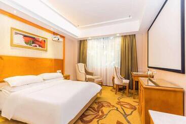 בית מלון כפרי Vienna  Guangzhou Songnan