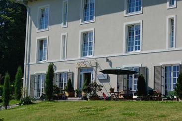 בית מלון כפרי Rezydencja Villa Nova