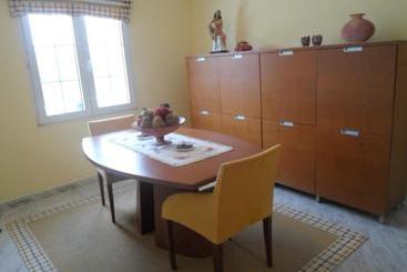 هتل Villa Savanna