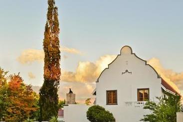 Отель Woodlands Guest House