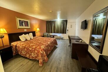 Inn Towne Motel