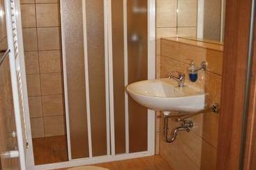Meridian Thermal Hotel Akupunktúra és Természetgyógyászati Centrum