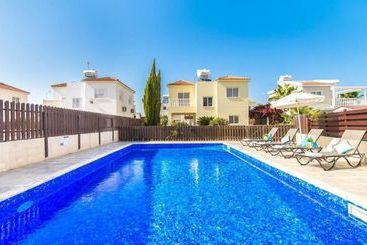 Ayia Napa Holiday Villa 040
