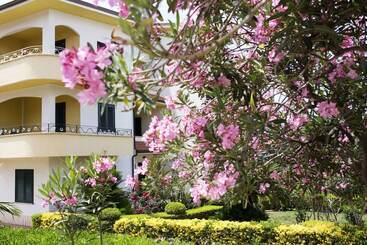 펜션 B&b Villa Elena