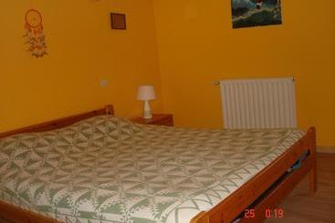 بنسيون Giteschambres D Hotes Calypso
