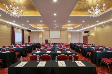 Vienna Hotel Panyu Zhonghua Food City