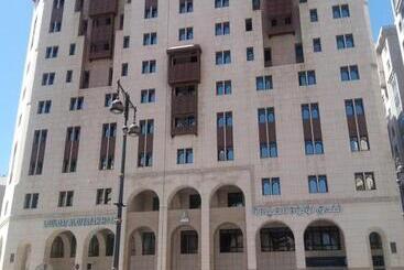 فندق لؤلؤة الضيافة