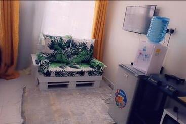 מלון דירות Almasi