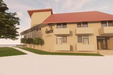 Amelie No 3 Hotel & Appartements