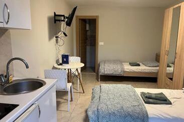 هتل آپارتمان Blue Mountain Apart