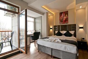 Demhat Hotel Old City