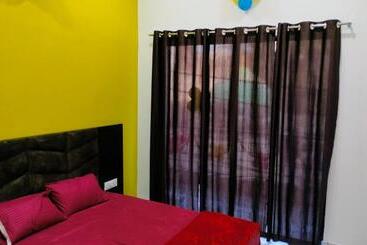 בית מלון כפרי Shree Bageshwar Inn