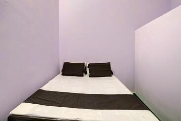 בית מלון כפרי Spot On D S