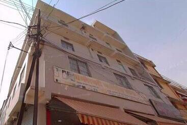 Oyo Hotel Sainath