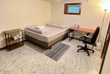 پانسیون Nha Viet Boston