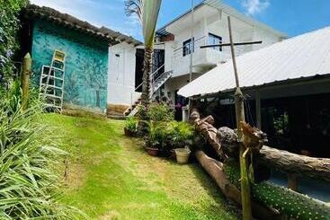 פנסיון Piscina Natural Las Mercedes