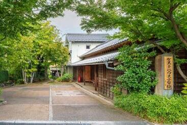 住宿加早餐  ゲストハウス小布施