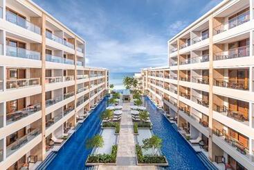 ホテル Henann Premier Coast Resort