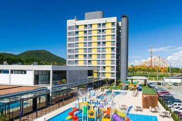 هتل Solar Pedra Da Ilha